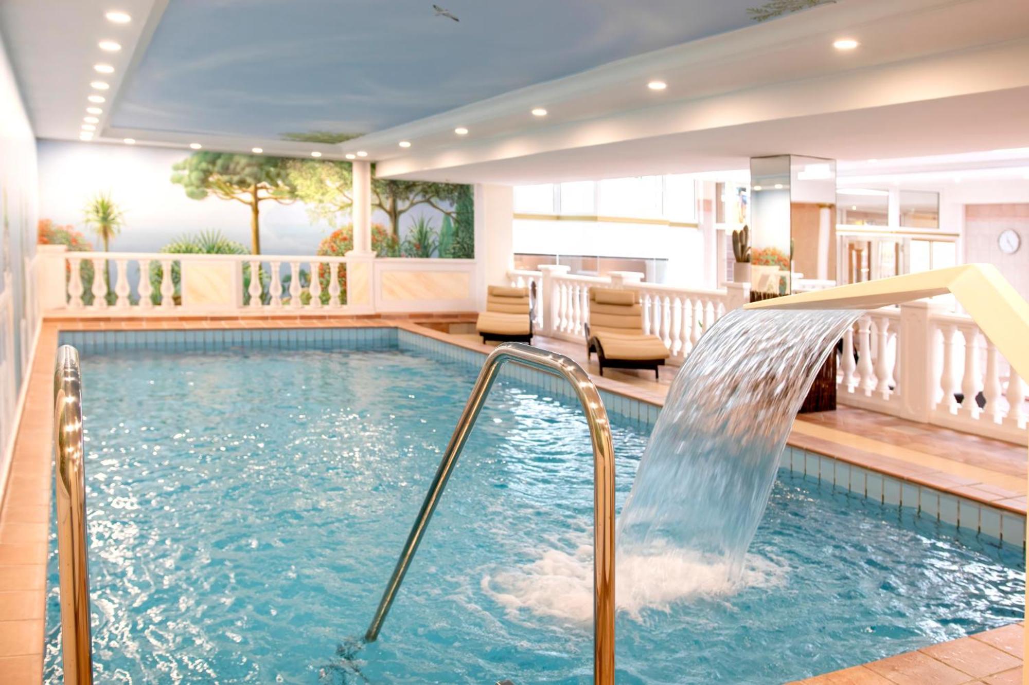 Golf- Und Wellnesshotel Amtsheide バート・ベヴェンセン エクステリア 写真