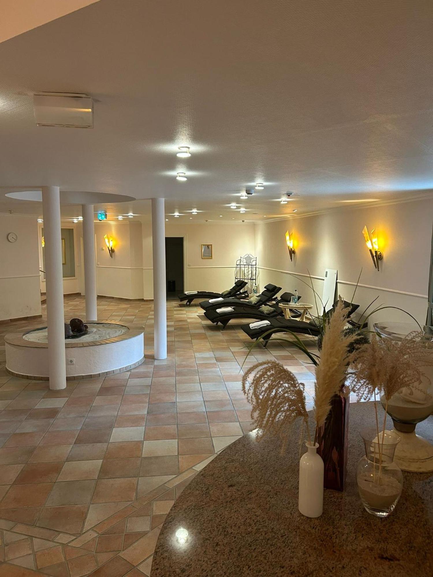 Golf- Und Wellnesshotel Amtsheide バート・ベヴェンセン エクステリア 写真