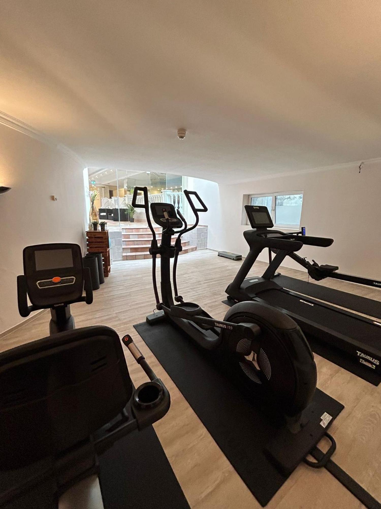 Golf- Und Wellnesshotel Amtsheide バート・ベヴェンセン エクステリア 写真